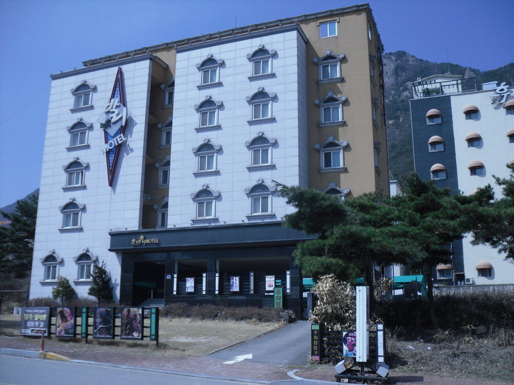 Bali Motel Daejeon Exterior foto